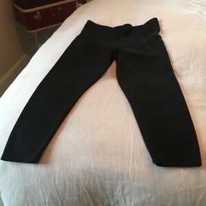 Spanx booty boost capri length leggings